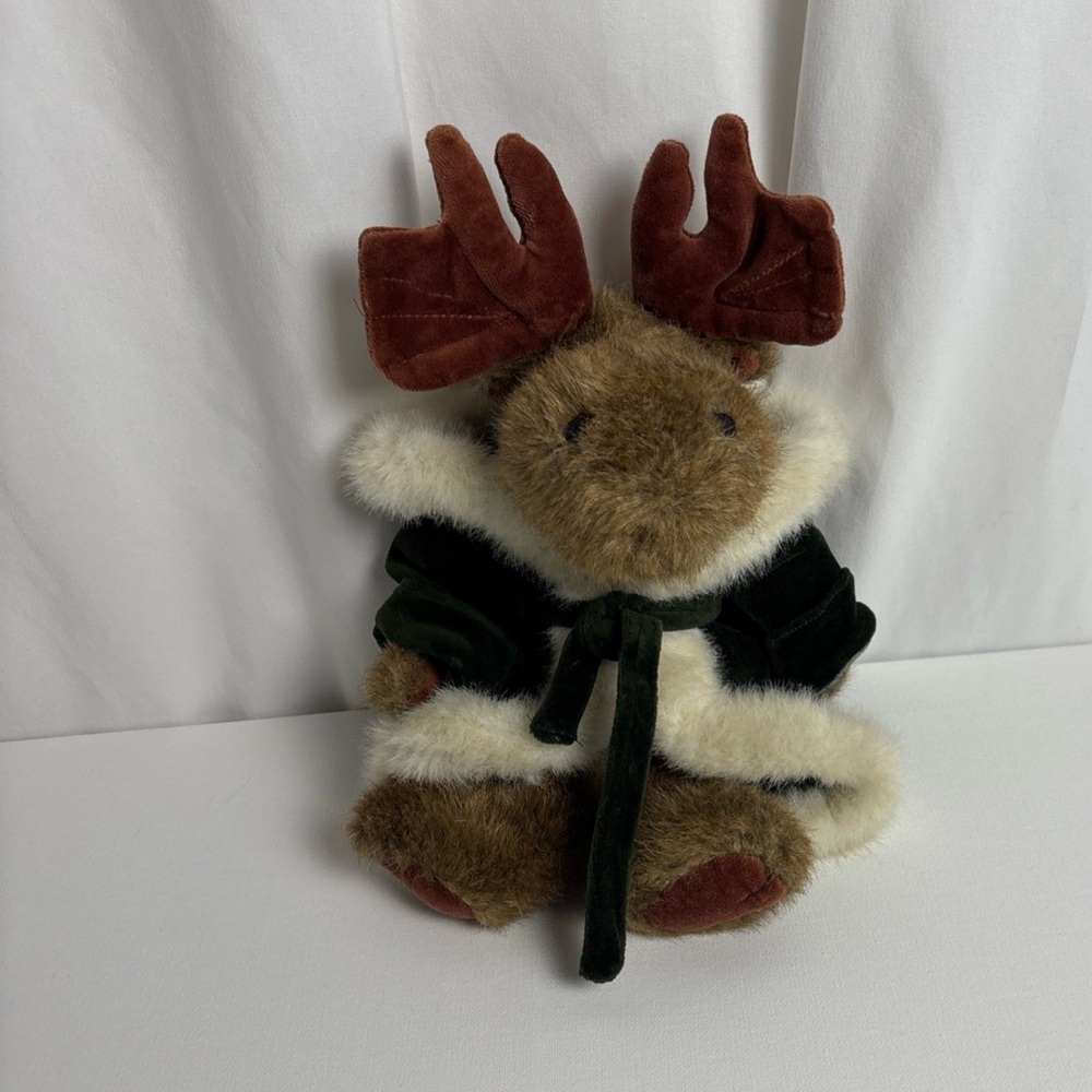 Vintage Boyd’s Bears Monte Mooselton Moose Green Velvet Hood Suit 12"‎ Cabincore
